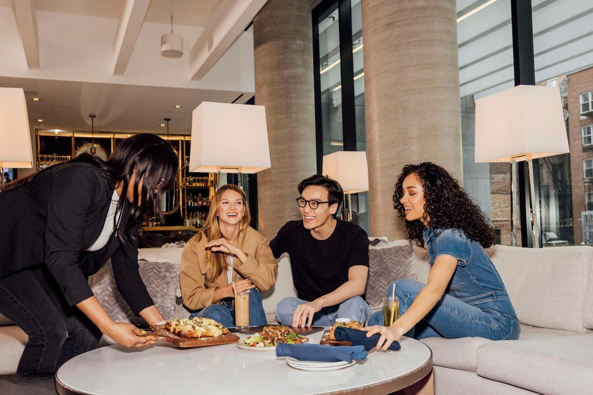 Motto By Hilton New York City Chelsea Екстериор снимка